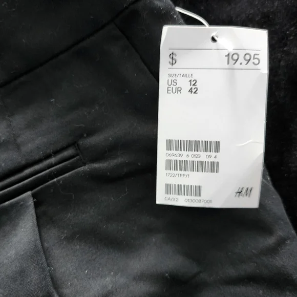 Black Shorts - Picture 4 of 4